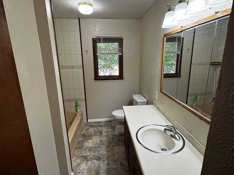 2310 Marlborough Rd — Photo 24