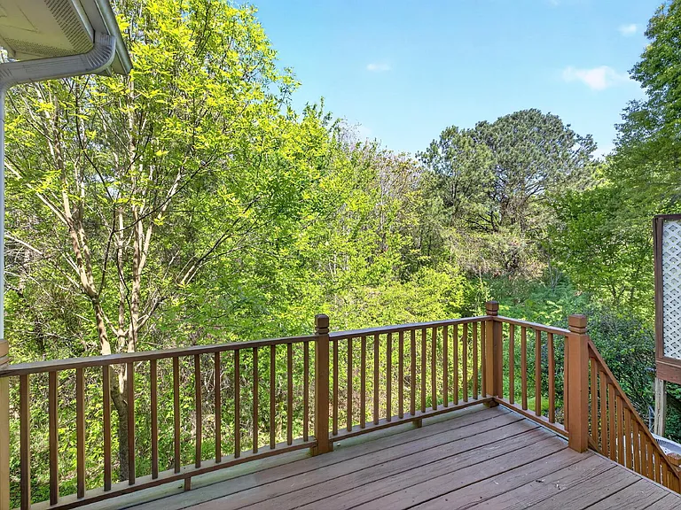 770 Parkside Townes Ct — Photo 37