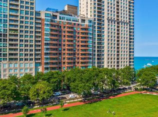 270 E Pearson St APT 303, Chicago, IL 60611