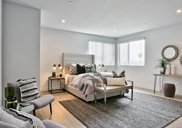 727 Wilcox Ave #305 — Photo 20