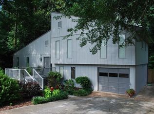 343 Old Rosser Rd, Stone Mountain, GA 30087