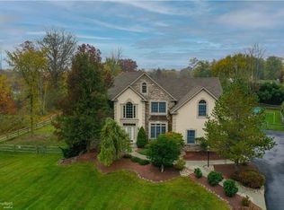 6910 Roberts Rd, Coopersburg, PA 18036