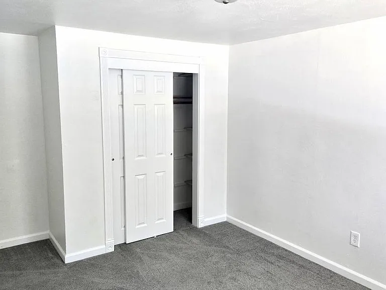 3613 Grandview Dr W — Photo 30