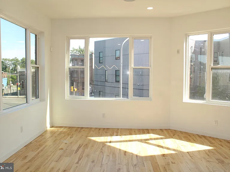 3017 Ridge Ave #C — Photo 7