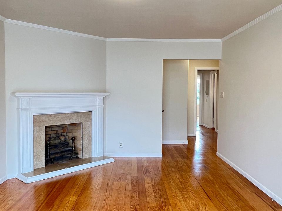 1st image of 2362 20th Ave #2362