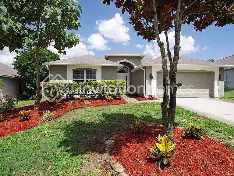 2242 Pelinion St — Photo 1