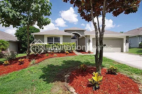 2242 Pelinion St Photo 1
