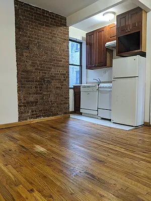 Rented by Crosstown Apartments NYC | media 22