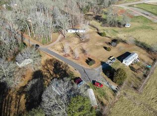 260 Thompson Rd, Wellford, SC 29385