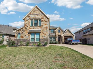 2808 Richard St, Burleson, TX 76028