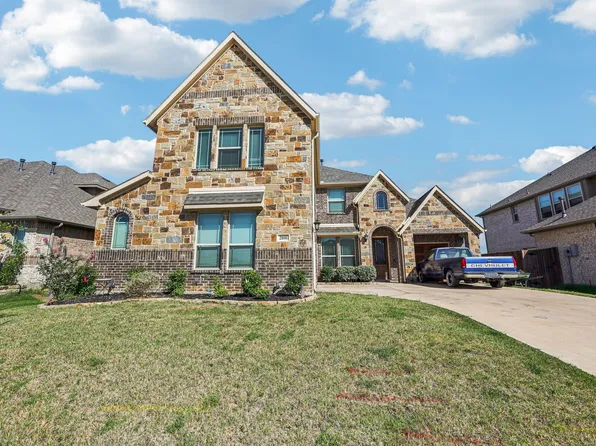 2808 Richard St, Burleson, TX 76028