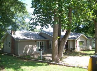 804 Maple St, Doniphan, MO 63935