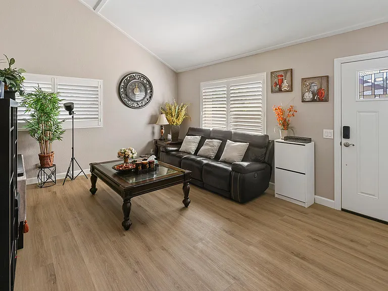 22902 Caminito Flores — Photo 8
