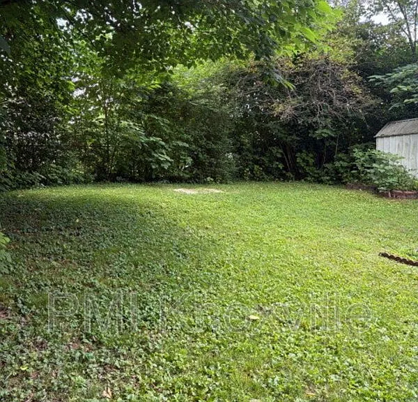 2340 Boxwood Ln — Photo 26