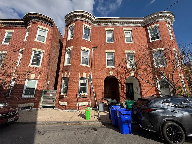 9 Mark St #1 — Photo 9