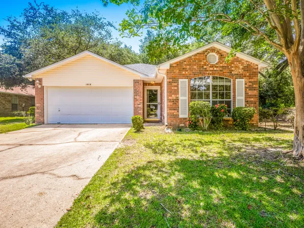 1414 Pearl S Buck Ct, Niceville, FL 32578