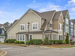 513 Deodar Ln, Raleigh, NC 27608