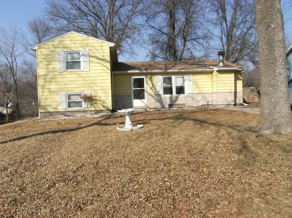5143 Palmer Dr, Kansas City, MO 64129
