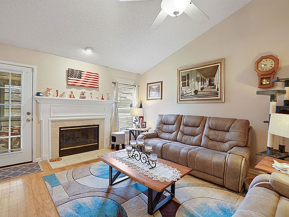 3rd image of 11557 W Wandering Pines Trl
