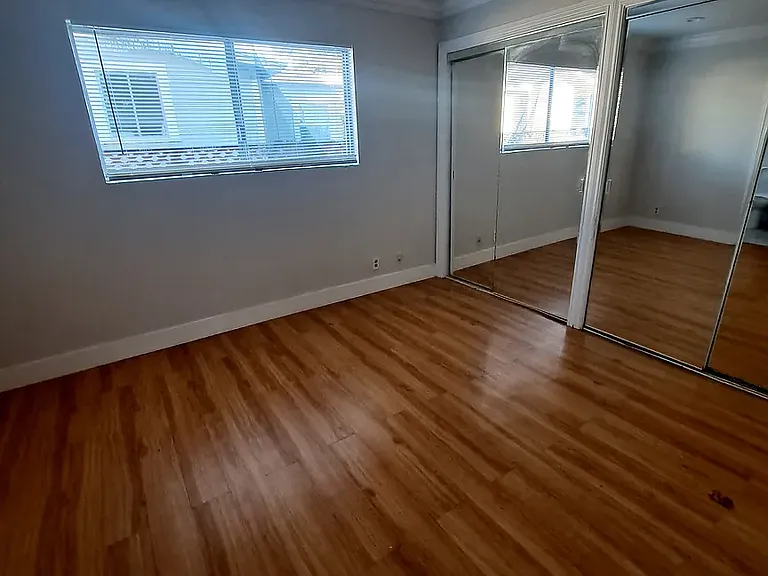 509 Maple St #2 — Photo 5