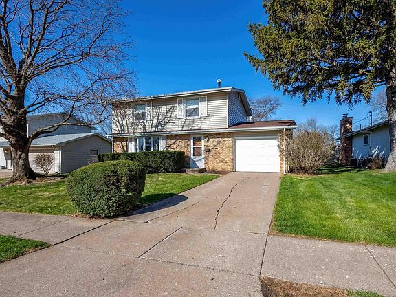 2nd image of 2904 Avalon Dr