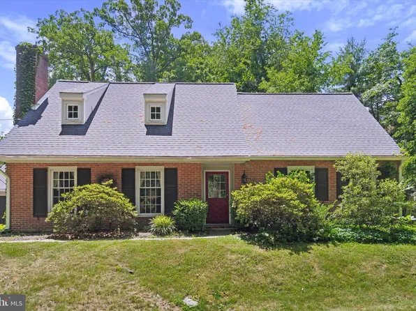 1546 Sugartown Rd, Paoli, PA 19301