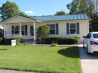 30-32 Case Ave, Auburn, NY 13021