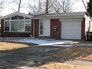 1st image of 7110 Hazelwood Ln