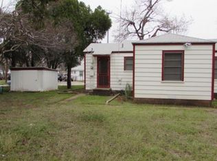 1167 Greenbrier Dr, River Oaks, TX 76114