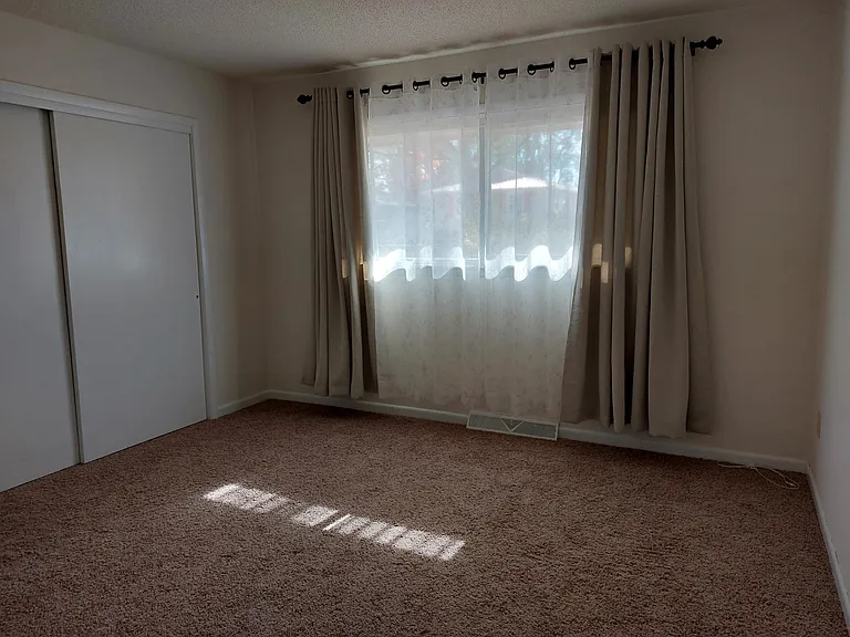 2208 Wyld Dr — Photo 20