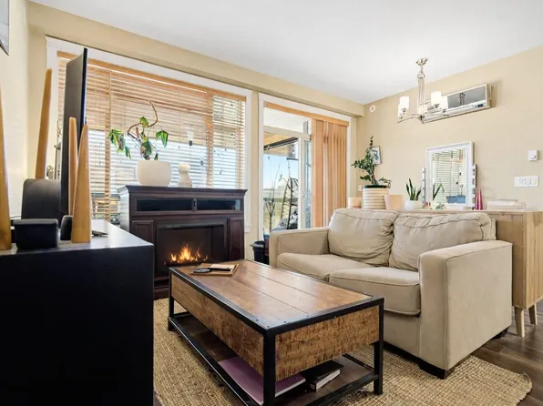 2860 Trethewey St #427, Abbotsford, BC V2T 0G5