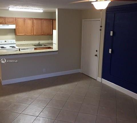 3rd image of 10701 Cleary Blvd APT 210