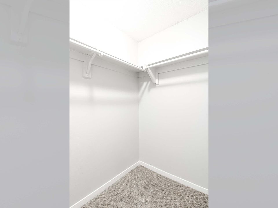 1st image of 2700 S Semoran Blvd #1