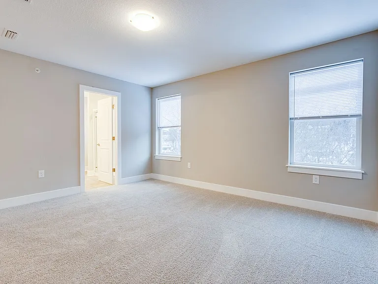 5003 Stefano Dr — Photo 21