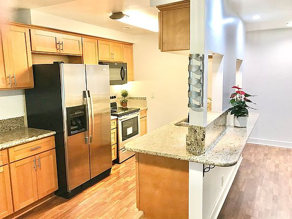 2nd image of 3972 Jackdaw St Unit 201