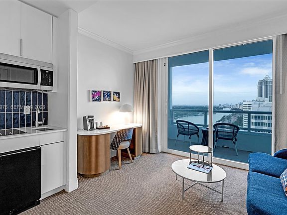 4th image of 4401 Collins Ave #1609