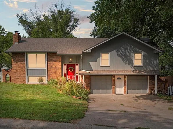 209 SW 24th St, Blue Springs, MO 64015