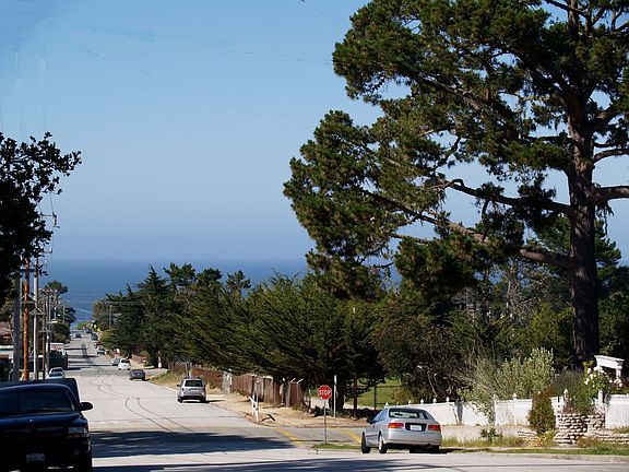 Ocean view from street