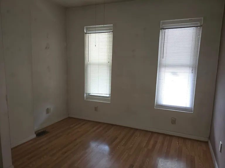 4210 Powelton Ave #1 — Photo 5