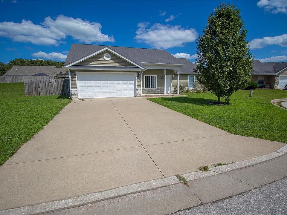 1st image of 103 Ridge Ct