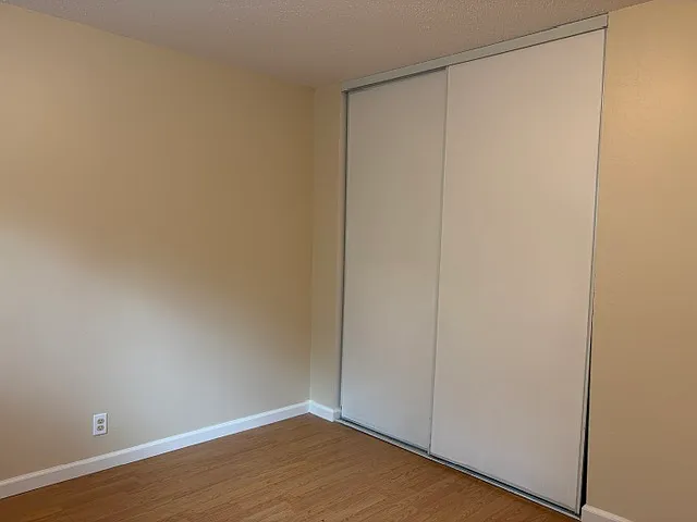 1547 Valle Vista Ave #1547 — Photo 16