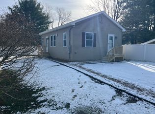 14 Cherry Rd, Beverly, MA 01915