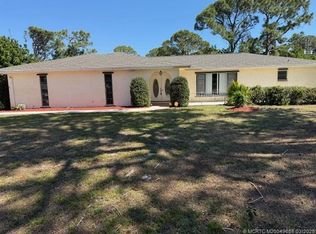 2225 SE Adobe St, Port Saint Lucie, FL 34952