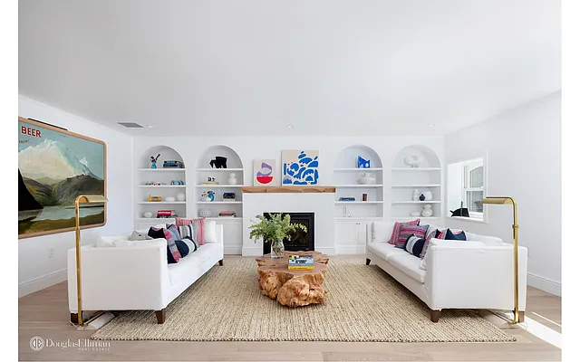 Sold by Douglas Elliman | media 12