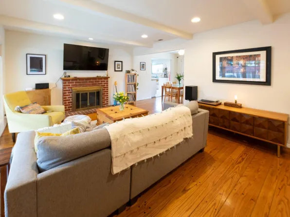 3270 Sonoma Avenue, Santa Rosa, CA 95405
