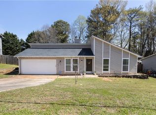1317 Wildflower Downs, Lawrenceville, GA 30044