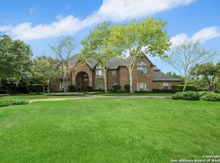 114 Warbler Way, Shavano Park, TX 78231