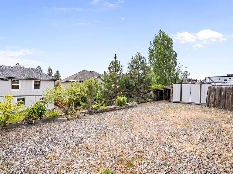 61095 Borden Dr — Photo 14