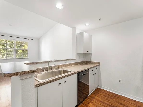 1805 N Flagler Drive #311, West Palm Beach, FL 33407