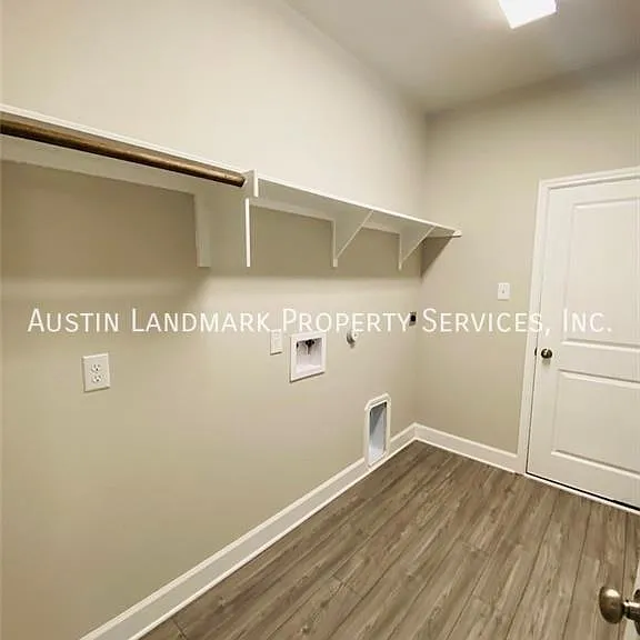 5754 Redfish Ct — Photo 26